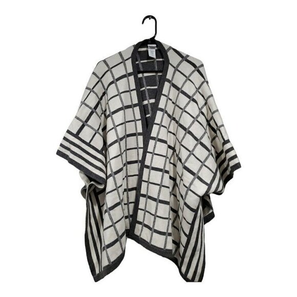 Cabi Reversible Tower Wrap Cream Grey Poncho Sweater Women's Size M/L - Picture 1 of 10